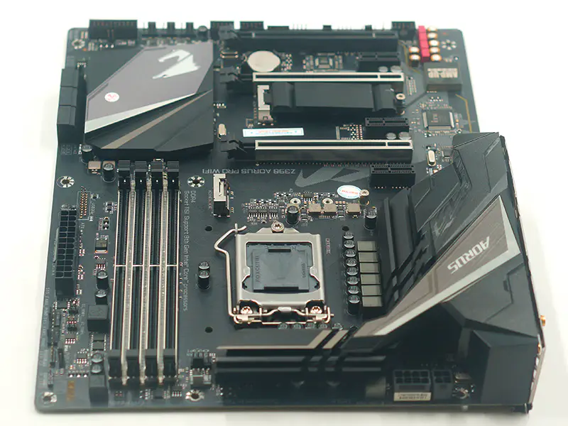 Základní deska Gigabyte Z390 AORUS PRO WIFI